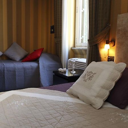 רומא Caracciolo Guest House מראה חיצוני תמונה