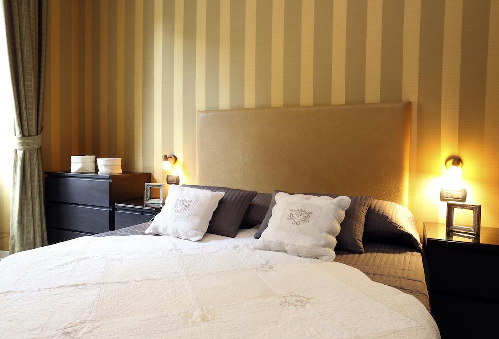 רומא Caracciolo Guest House חדר תמונה