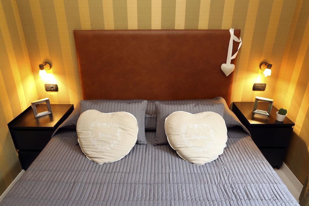 רומא Caracciolo Guest House חדר תמונה