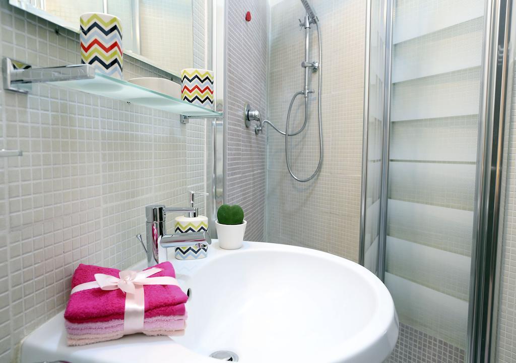רומא Caracciolo Guest House חדר תמונה